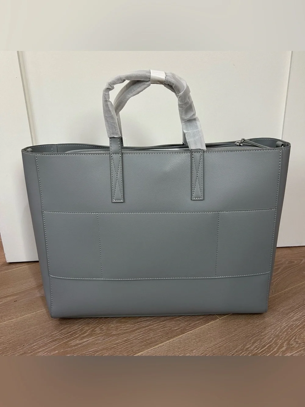 NWT New Calpak Haven Laptop Tote Bag in Smoke